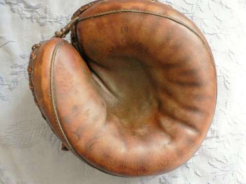 Bill Dickey Spalding 101 Front